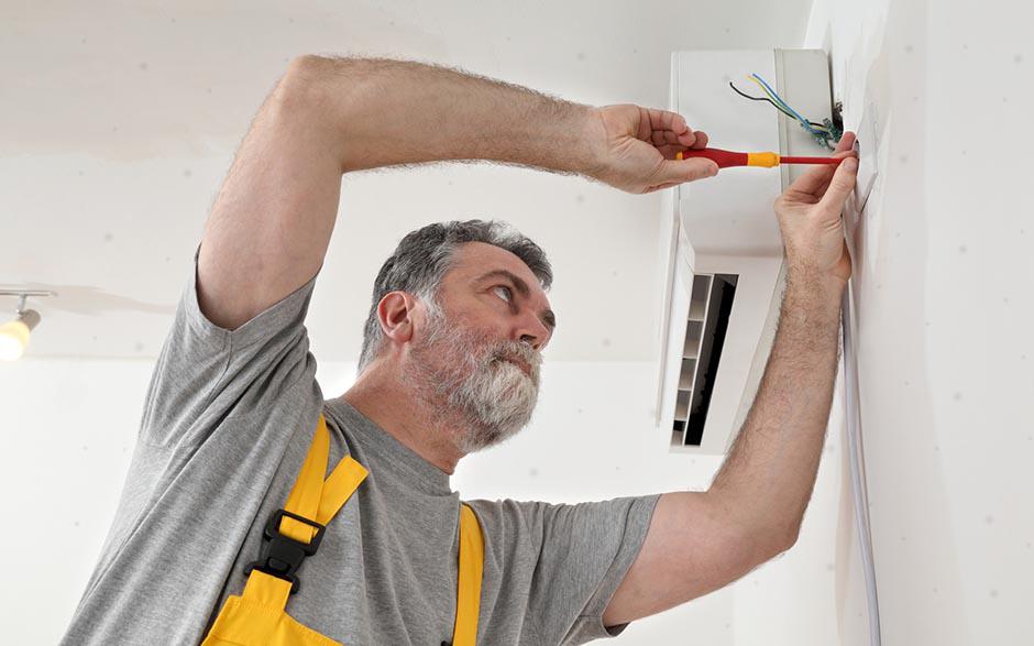 cherche électricien pas cher Garches